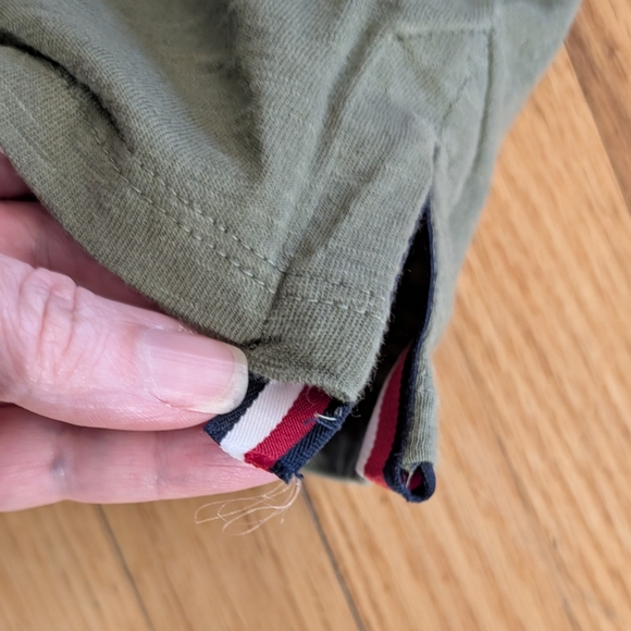 Tommy Hilfiger Green Long Sleeve Tee Classic Crew Neck - Picture 3 of 6